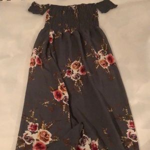 Take a stroll in this sweet dress